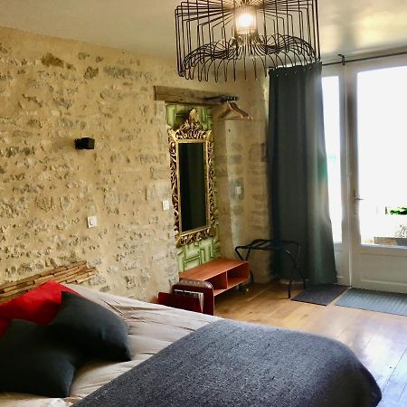 Au Cheval Bleu Bed and Breakfast Fontenay-près-Vézelay Esterno foto