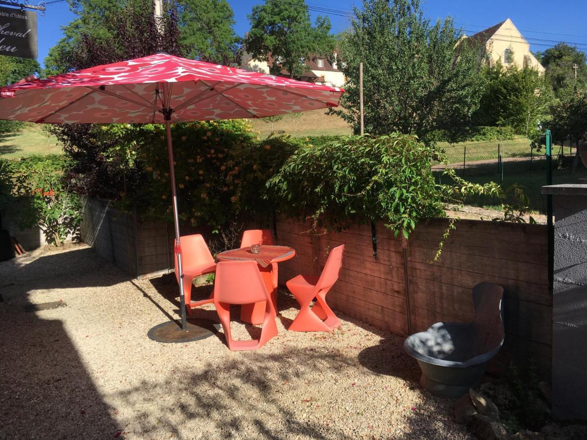 Au Cheval Bleu Bed and Breakfast Fontenay-près-Vézelay Esterno foto